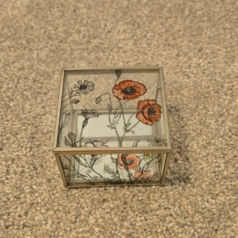 Vintage 1980s DML Stained Glass Mirror Trinket Box Flower Hand Design - Picture 1 of 4